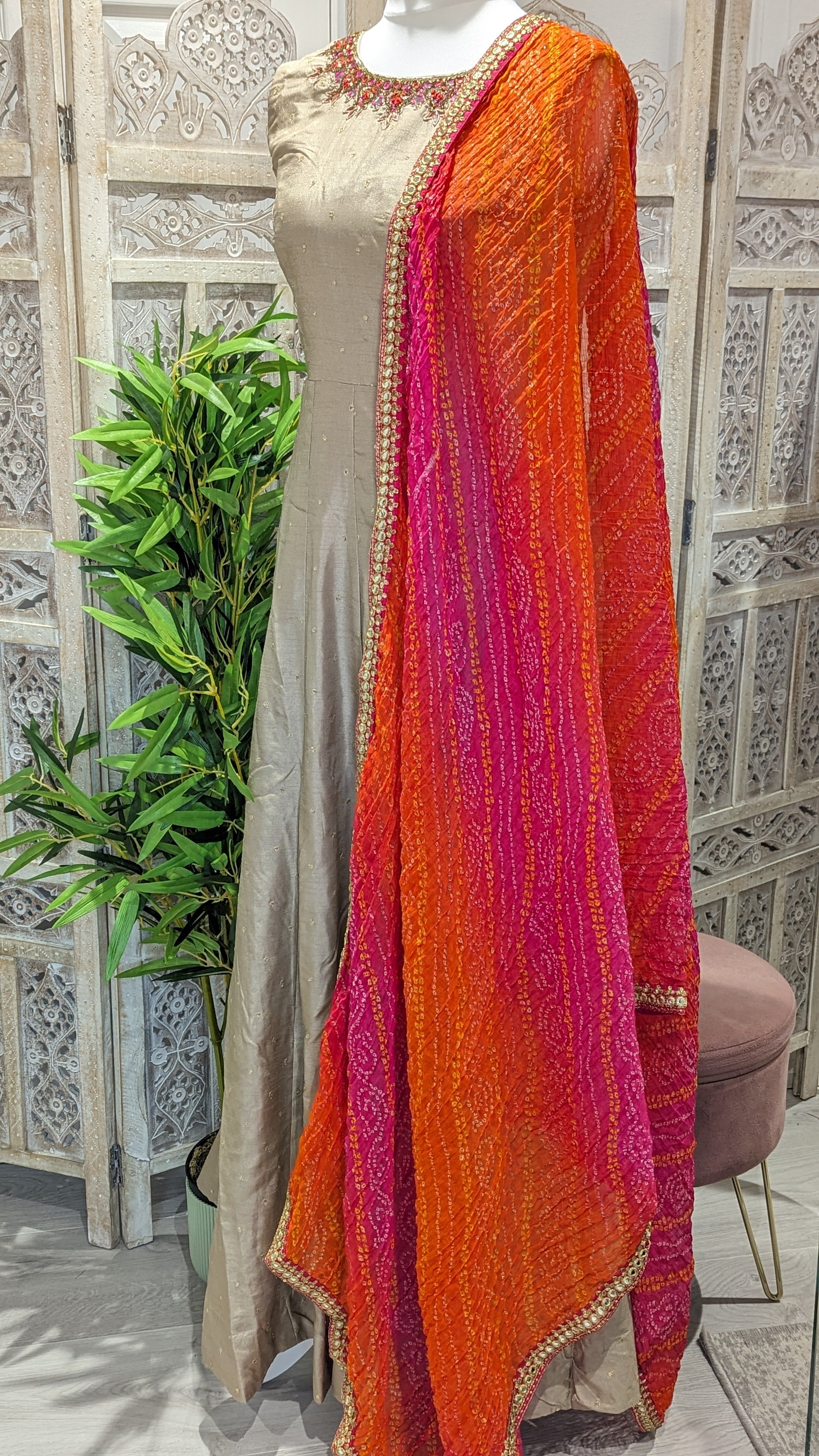 Gown with Pink\Orange Bandhani Dupatta (8-10)