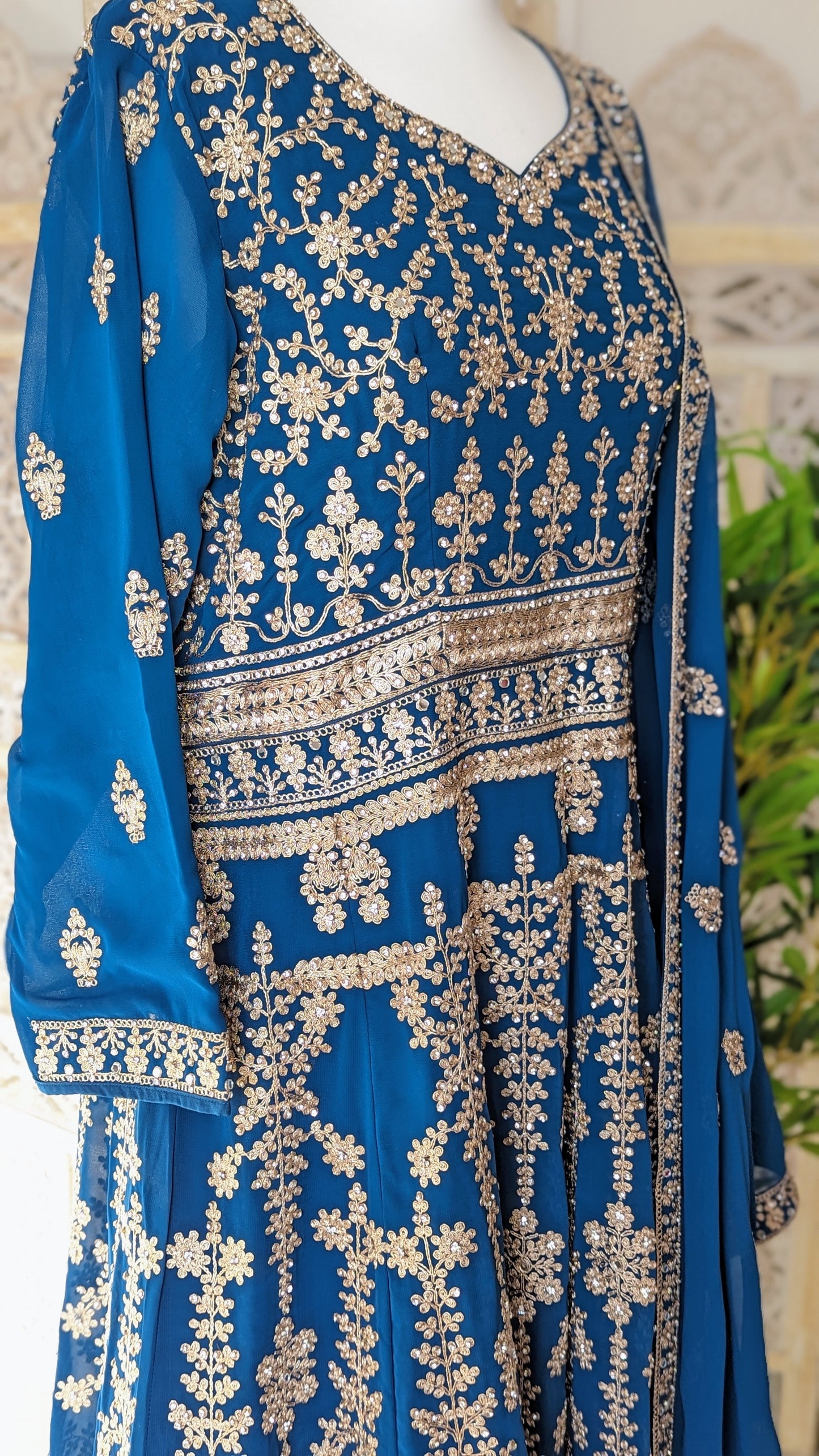 Luxury Teal Gown (16-18)