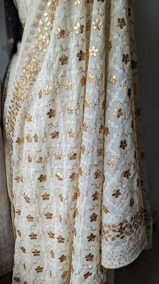 Chikankari Gota Pati Dupatta (Shawl) - Cream