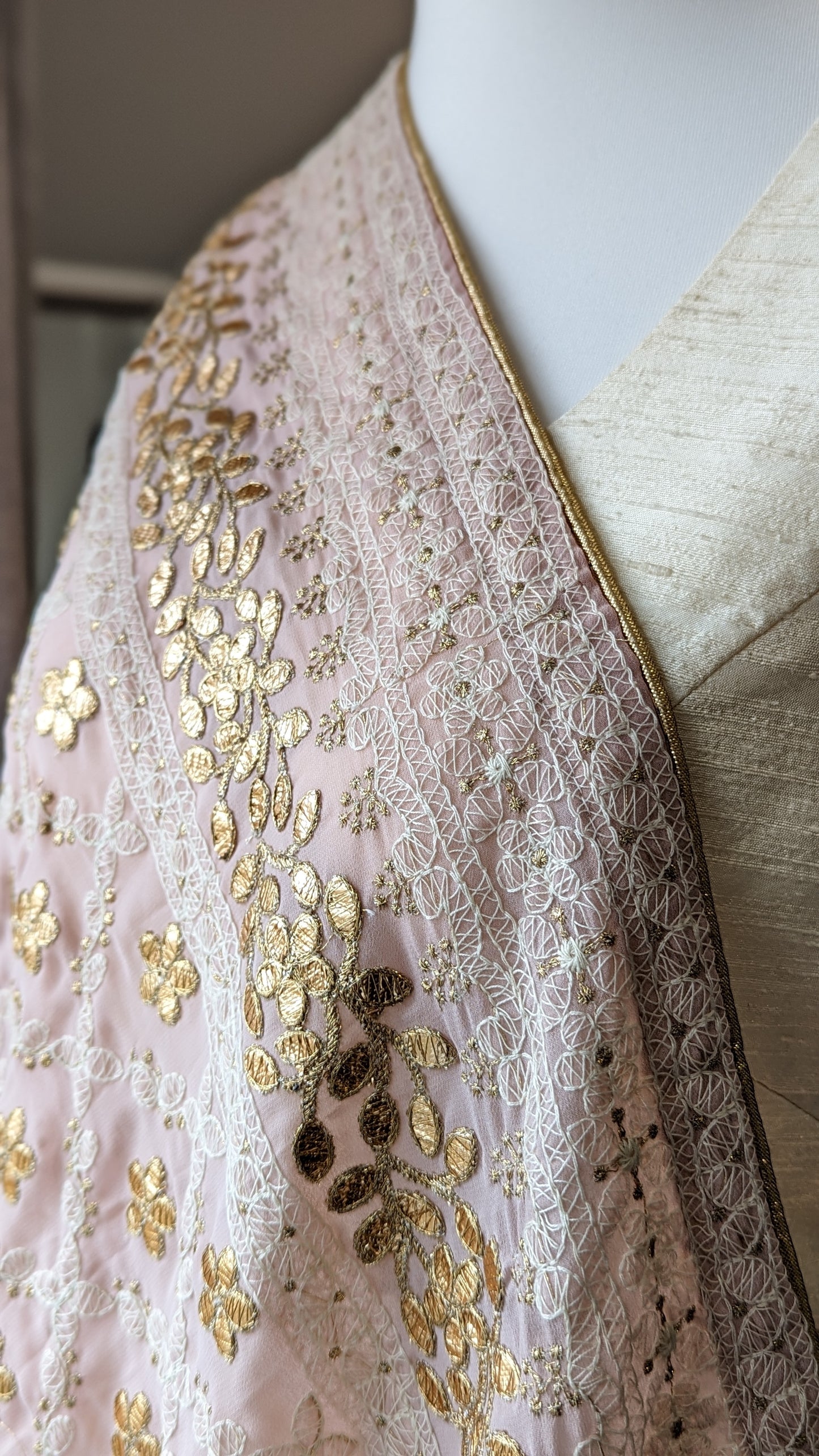 Chikankari Gota Pati Dupatta (Shawl) - Pink
