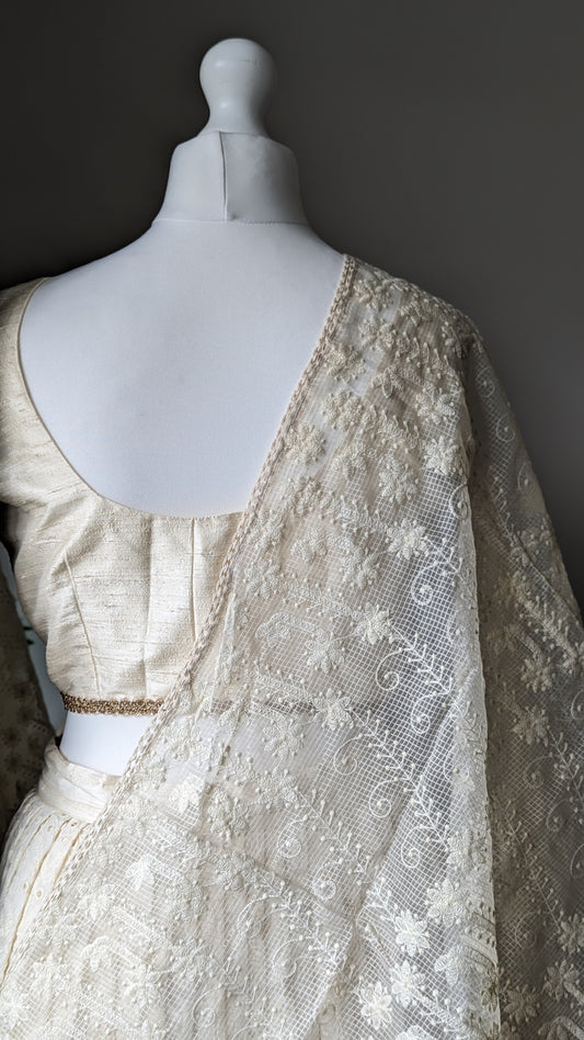 Lucknowi Embroidered Dupatta / Shawl