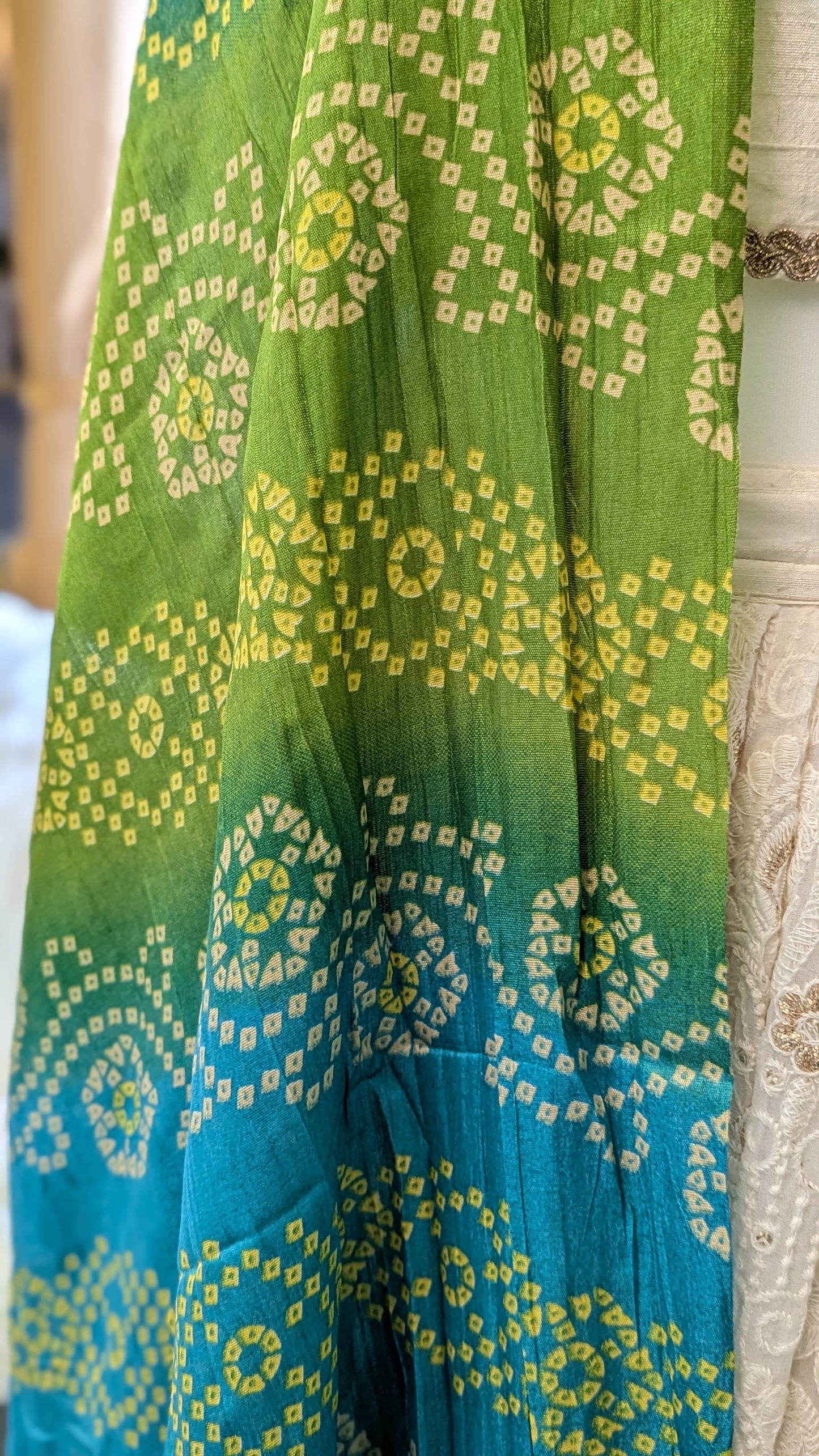 Blue & Green Bandhani dupatta