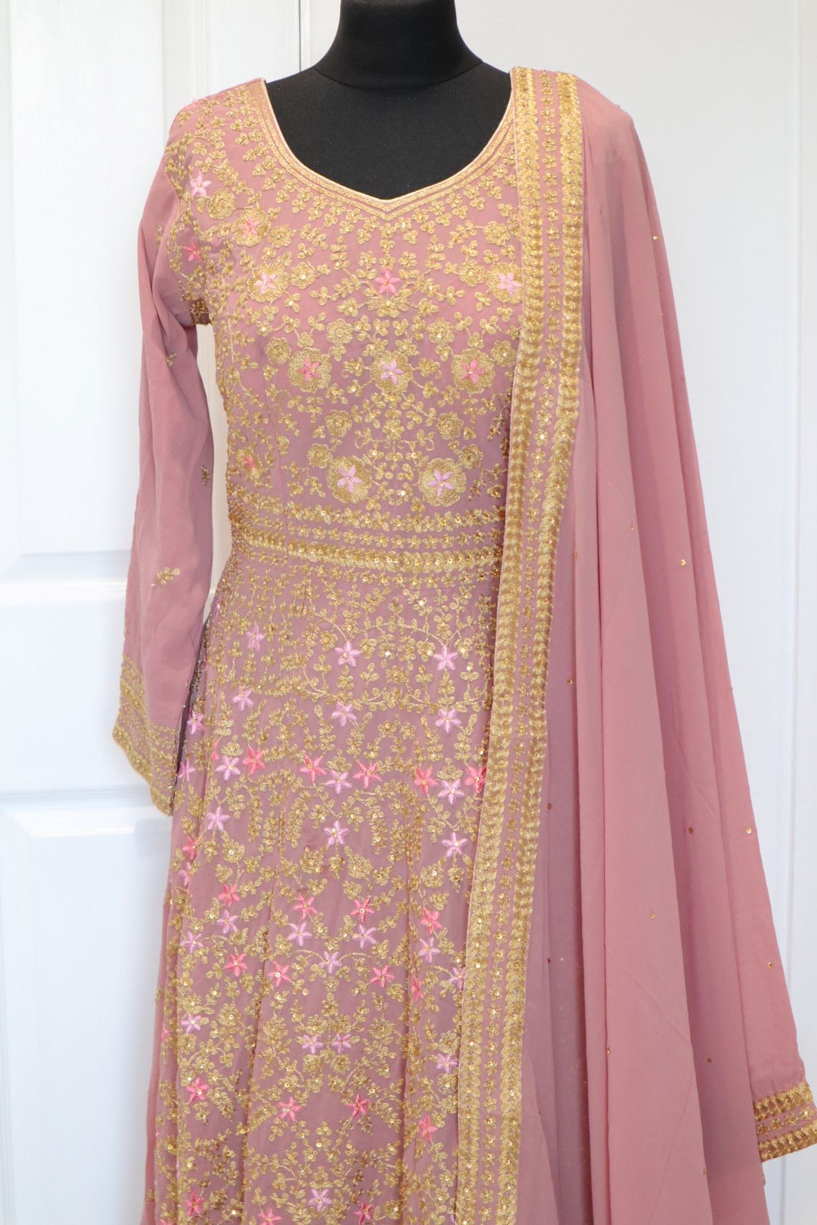 Mauve and Gold Floral Gown (8-10)