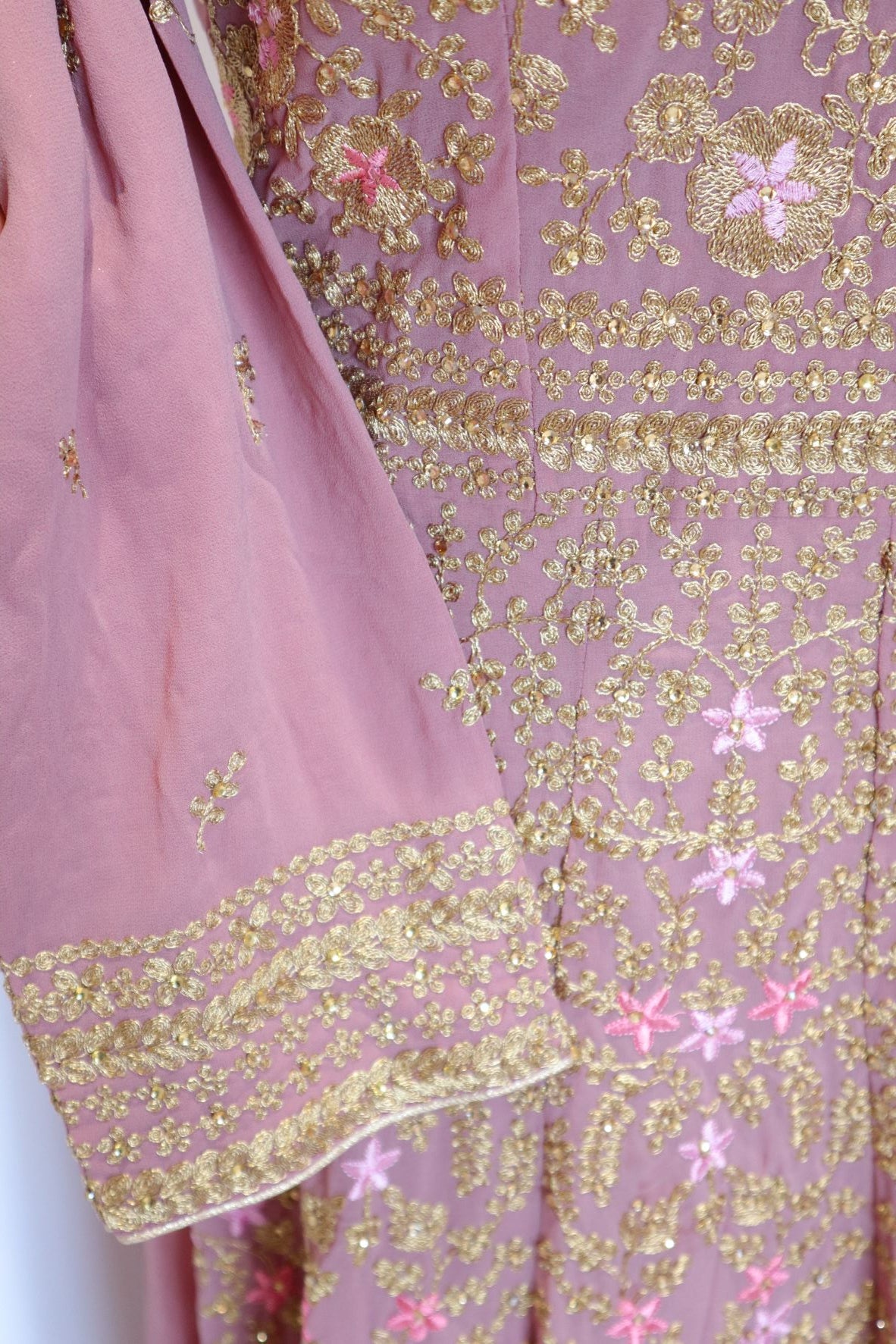 Mauve and Gold Floral Gown (8-10)