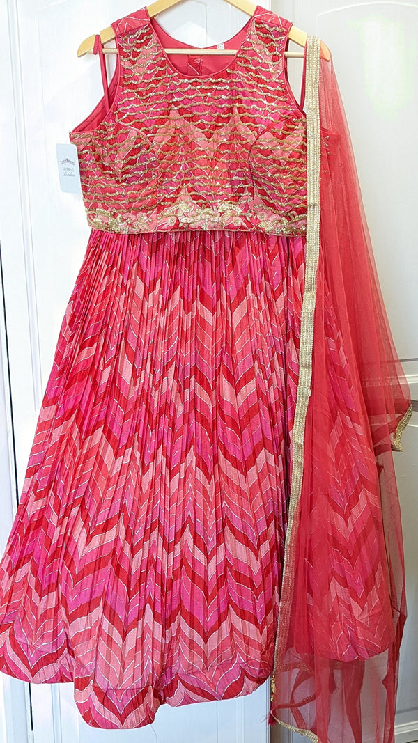 Wave Print Lehenga Size 14-16 (bust 44")