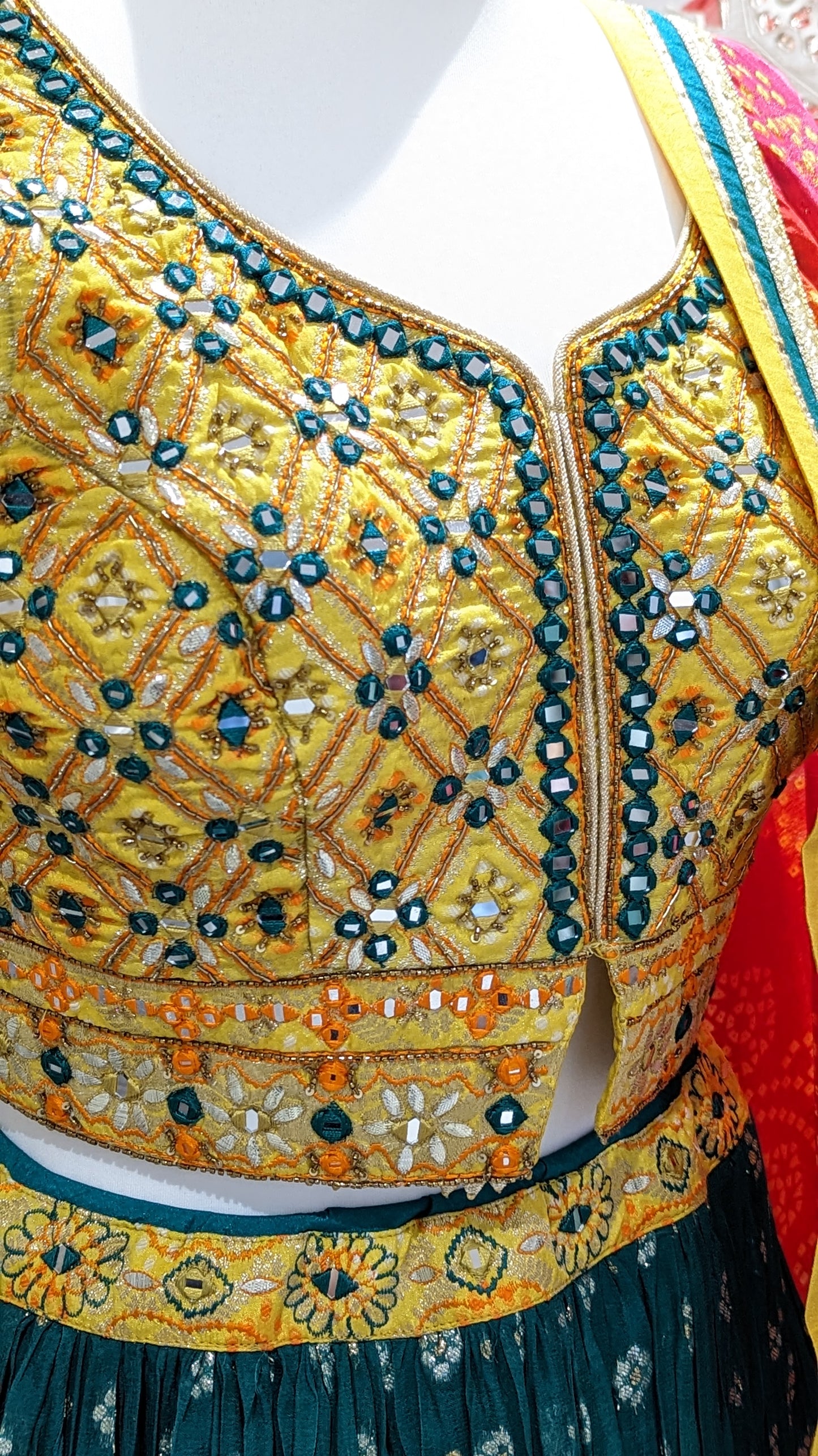 Bright Bandhani Lehenga (10-12)