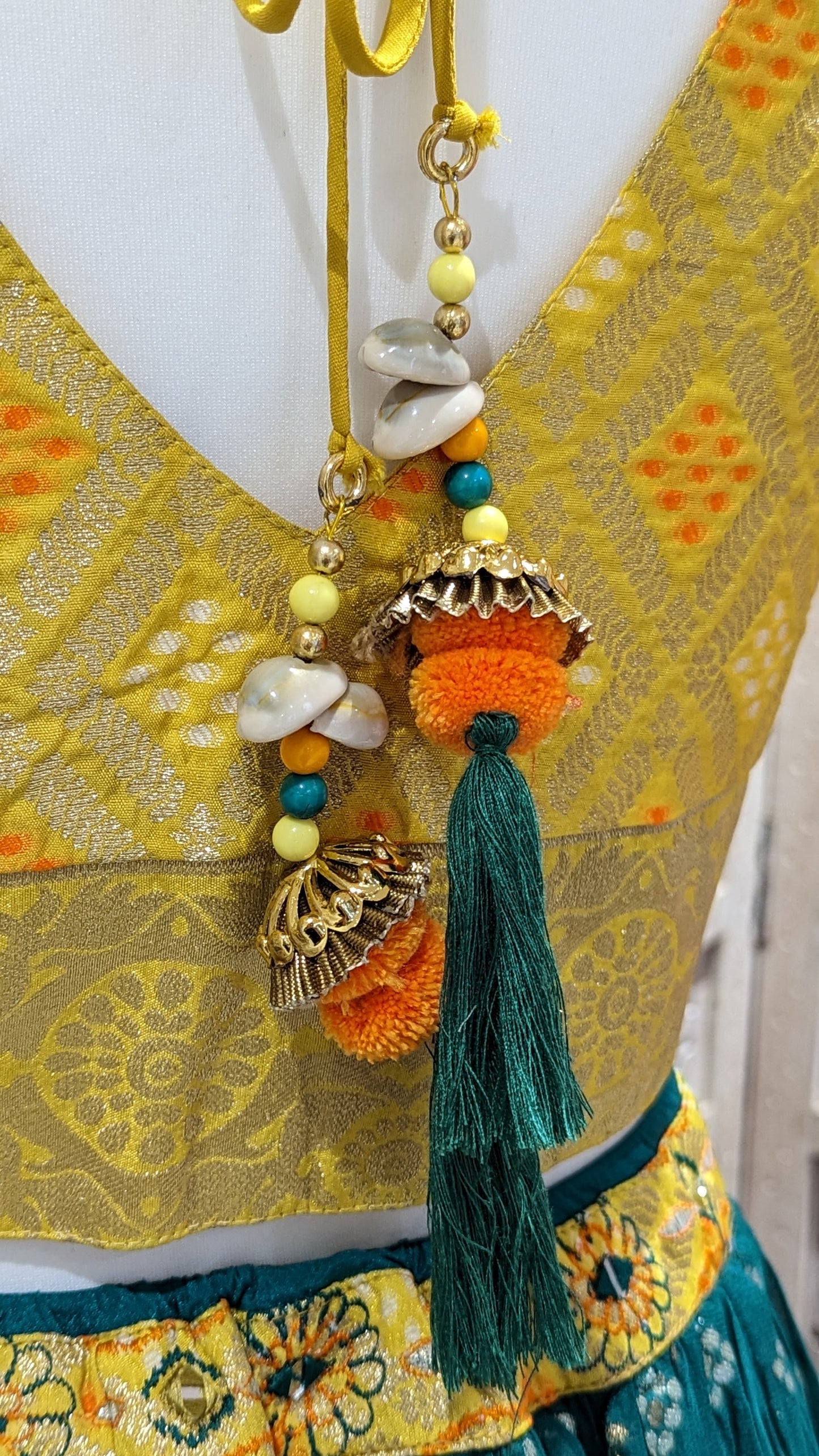 Bright Bandhani Lehenga (10-12)